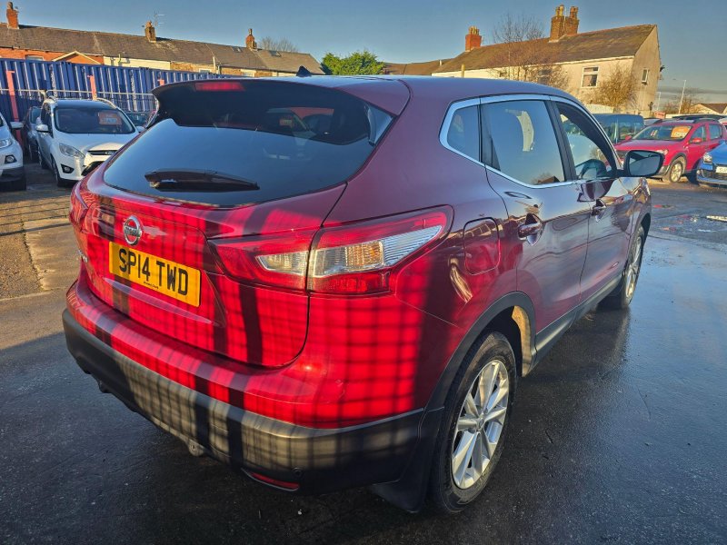 NISSAN QASHQAI