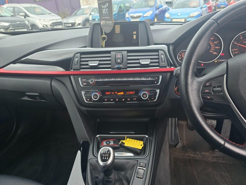 BMW 3 SERIES