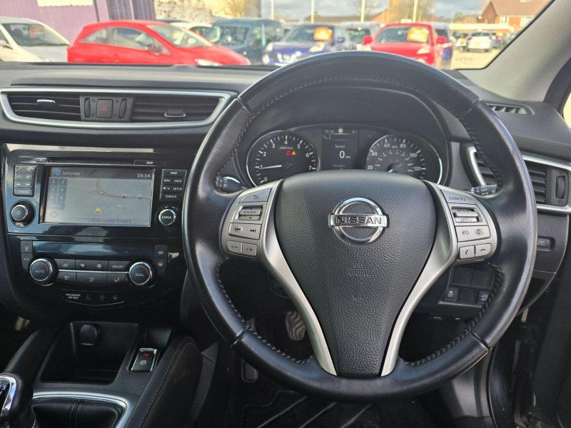 NISSAN QASHQAI
