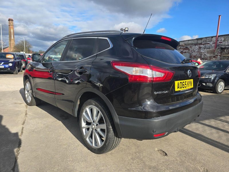 NISSAN QASHQAI