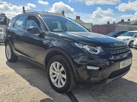 LAND ROVER DISCOVERY SPORT 2.0 TD4 SE Tech Auto 4WD Euro 6 (s/s) 5dr