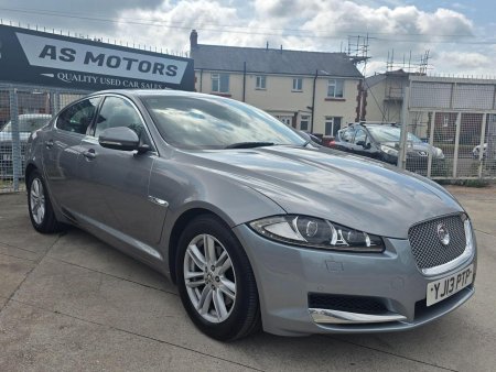 JAGUAR XF 2.2d Luxury Auto Euro 5 (s/s) 4dr