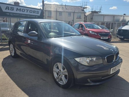 BMW 1 SERIES 2.0 118d SE Euro 4 5dr