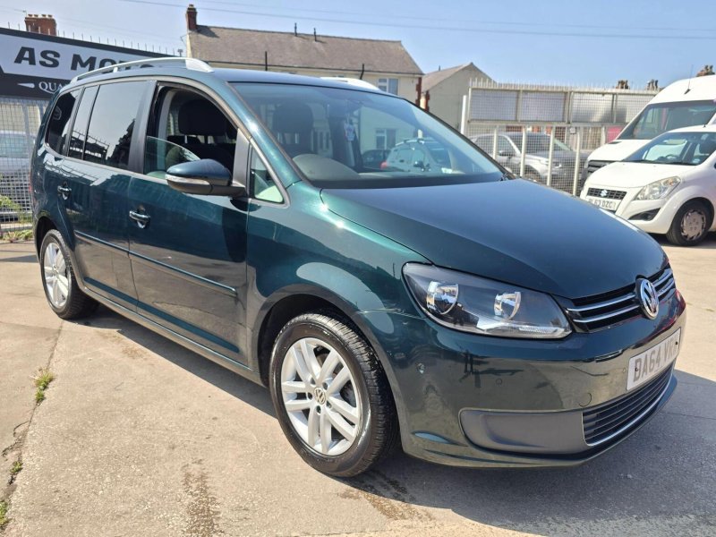 VOLKSWAGEN TOURAN 1.6 TDI SE Euro 5 5dr
